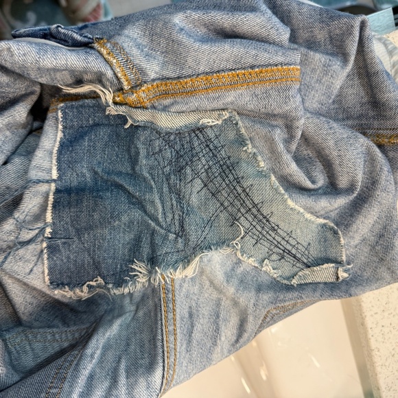 Viktor & Rolf "Monsieur" Style F332 Distressed Jeans - Picture 11 of 11